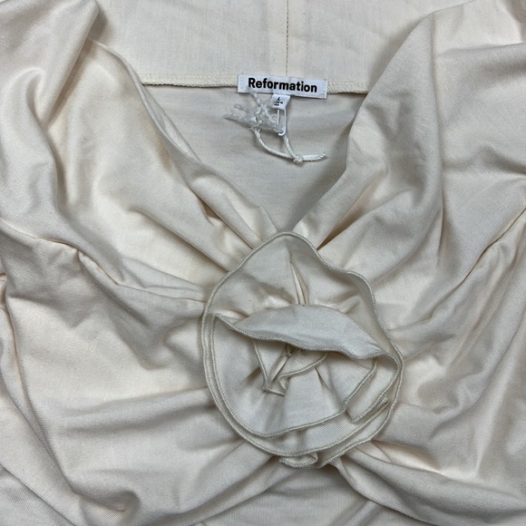 Reformation Emerald Knit Top in Horchata, LARGE 1402 - Picture 7 of 9